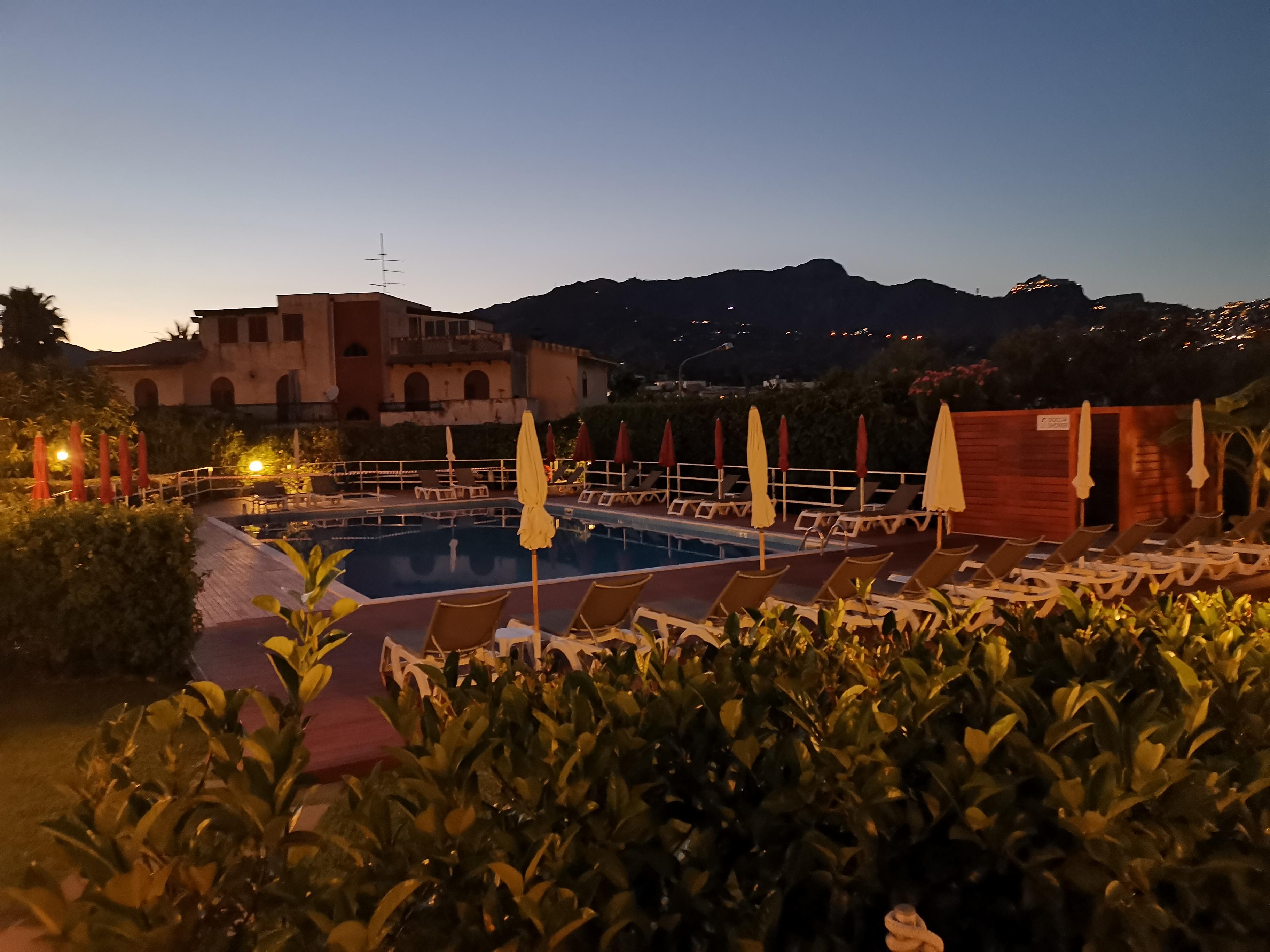 Residence Villa Giardini Екстер'єр фото
