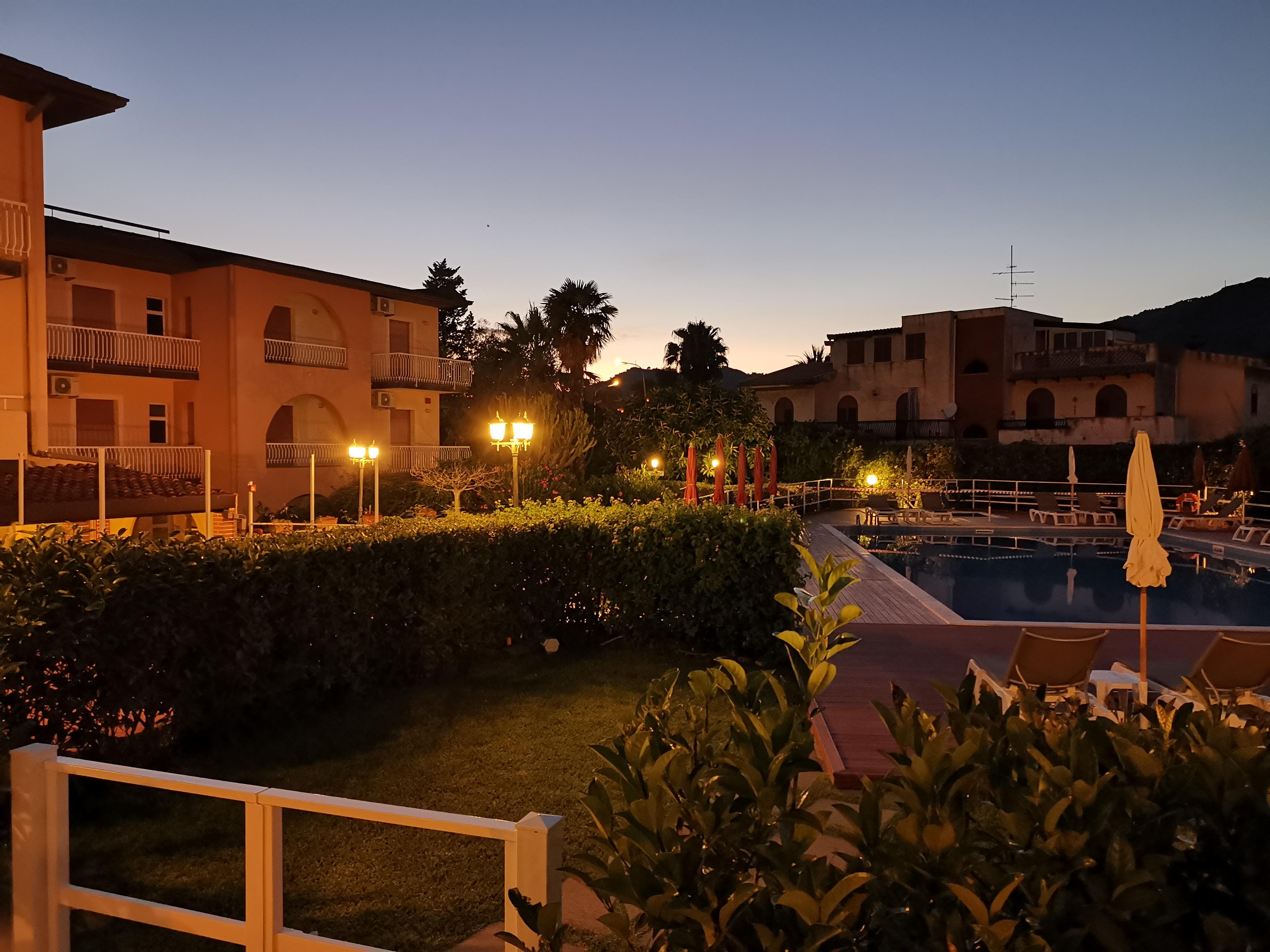 Residence Villa Giardini Екстер'єр фото